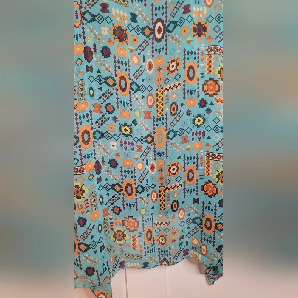 Lularoe Shirley Sheer Teal Multi-Colored Aztec Pattern SZ S UNICORN BeAuTiFuL - Picture 10 of 13